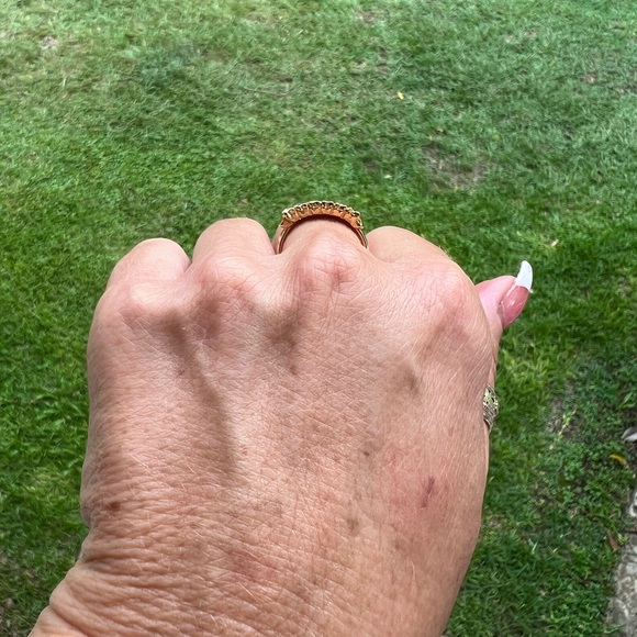 Gold-tone Two Row Faux Diamond Cubic Zirconia Ring👠 - Picture 11 of 15